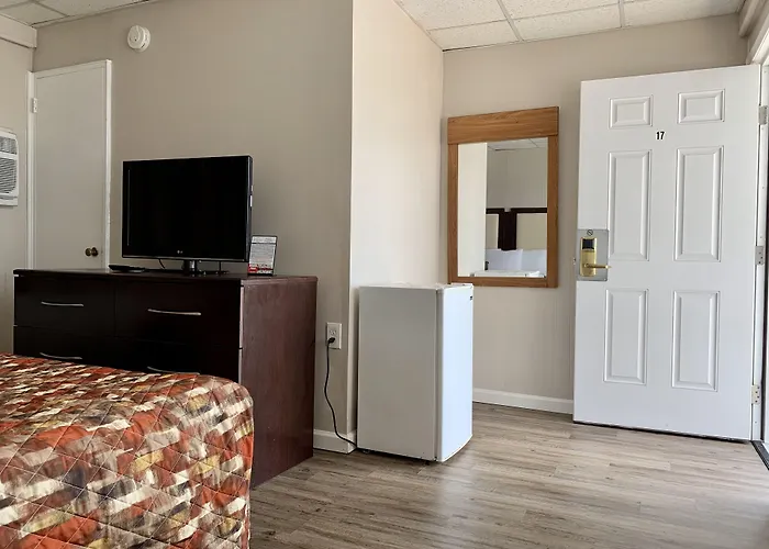 Cabana Motel 2*